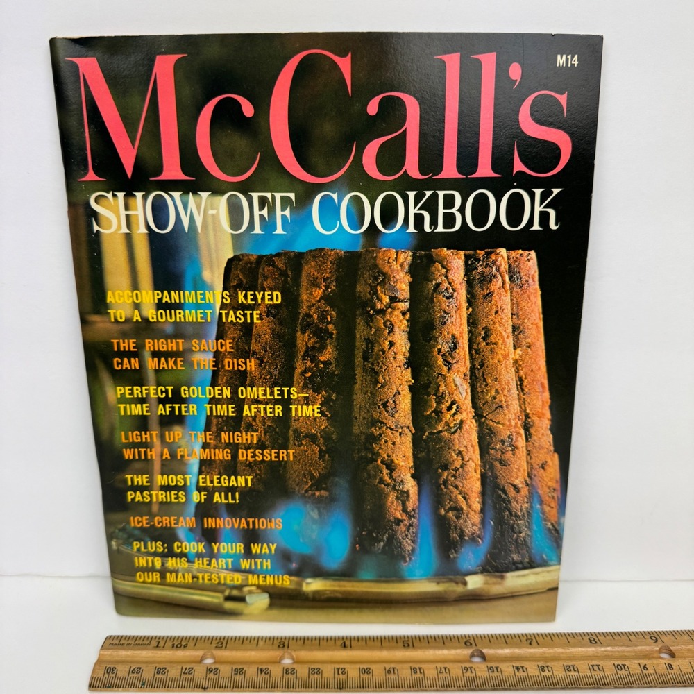 Vtg 60s McCalls Cookbook Collect Replacement Show-off Cookbook M14 Paperback